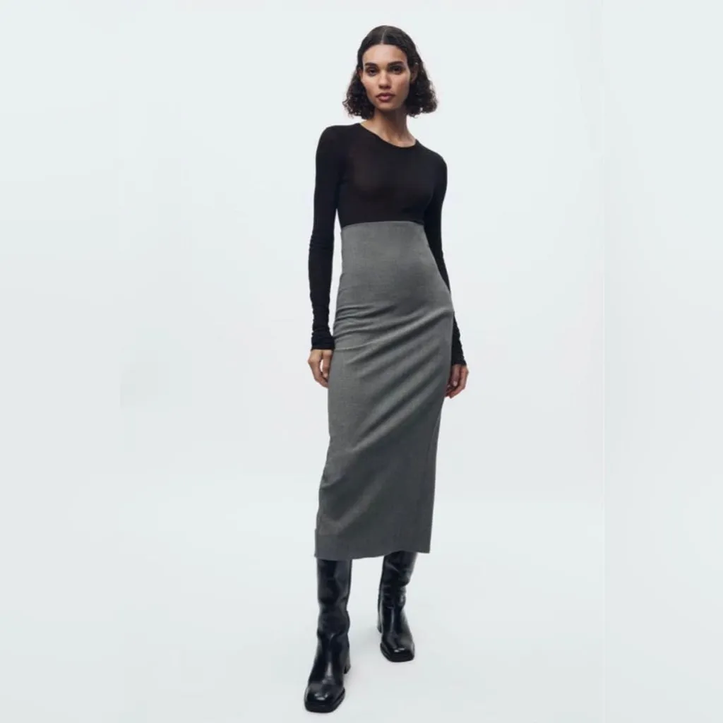 Zara MIDI Pencil Skirt With Slit  On The Back - Image 4