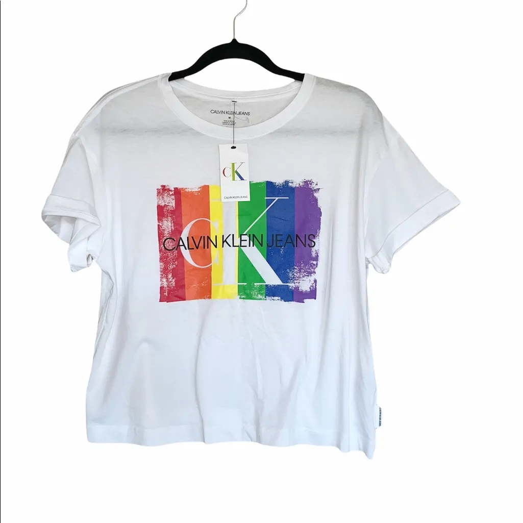NWT Calvin Klein Jeans Rainbow Striped Logo TShirt White Size M - Image 6
