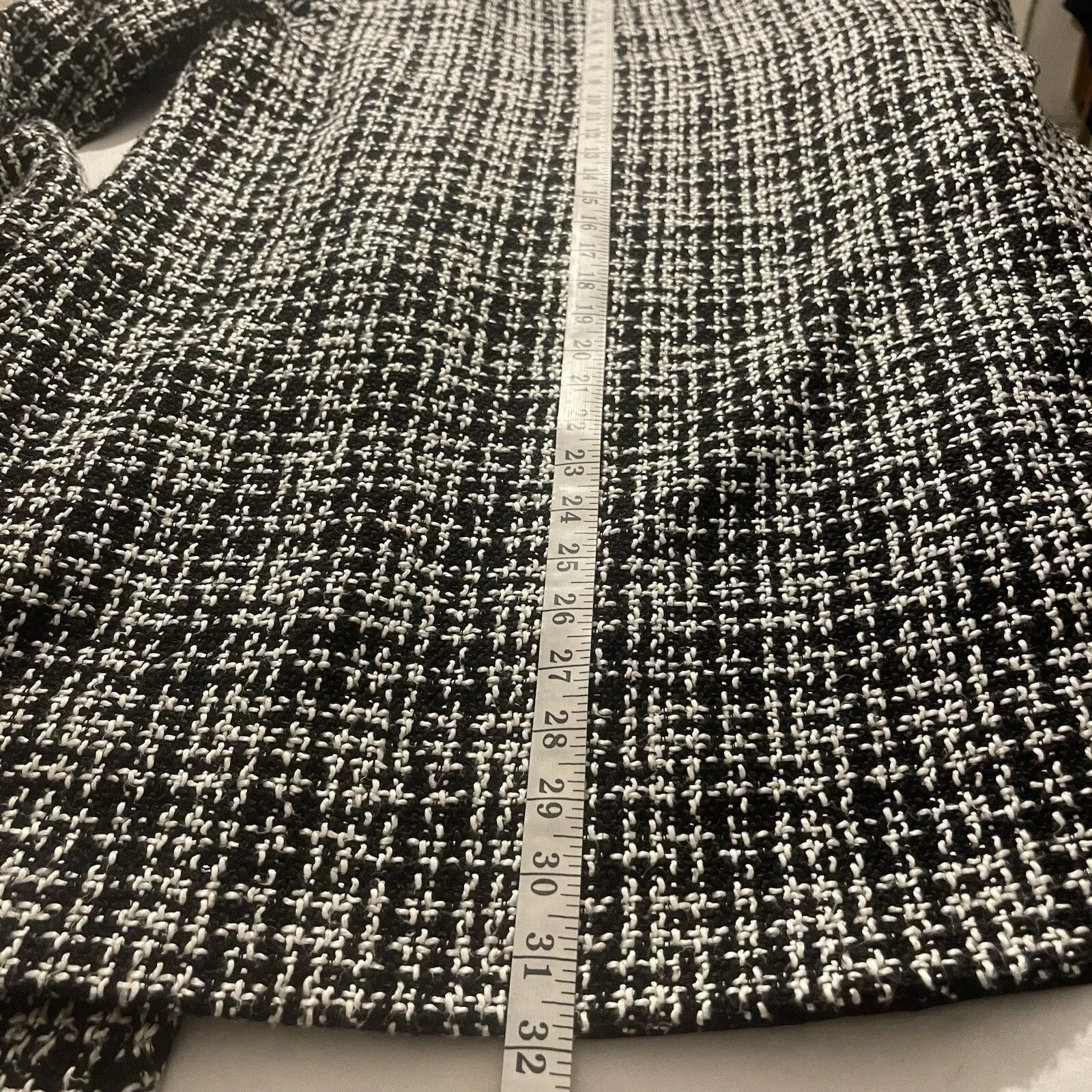 Karl Lagerfeld Paris Jacket Blazer Sz Medium Retro Tweed Plaid Tartan Old Money - Image 15