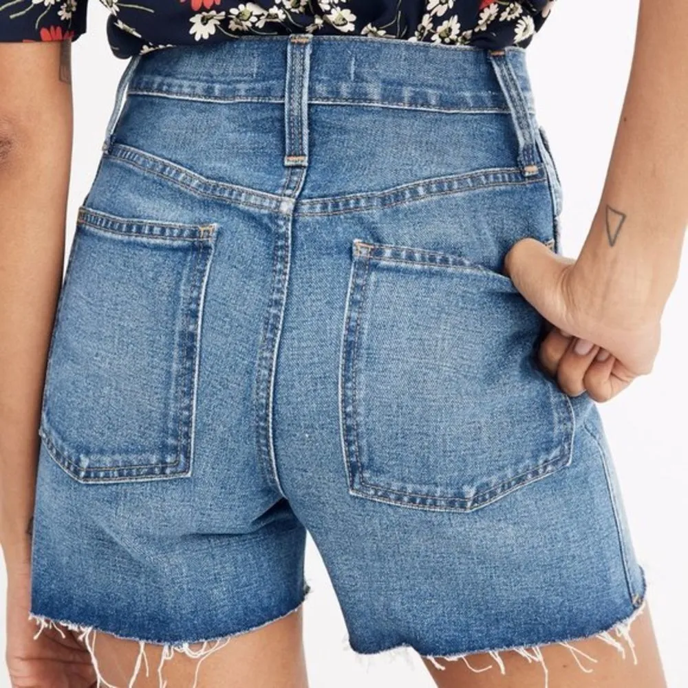 Madewell The Perfect Jean Short in Ullman Wash Size 26 - Image 3