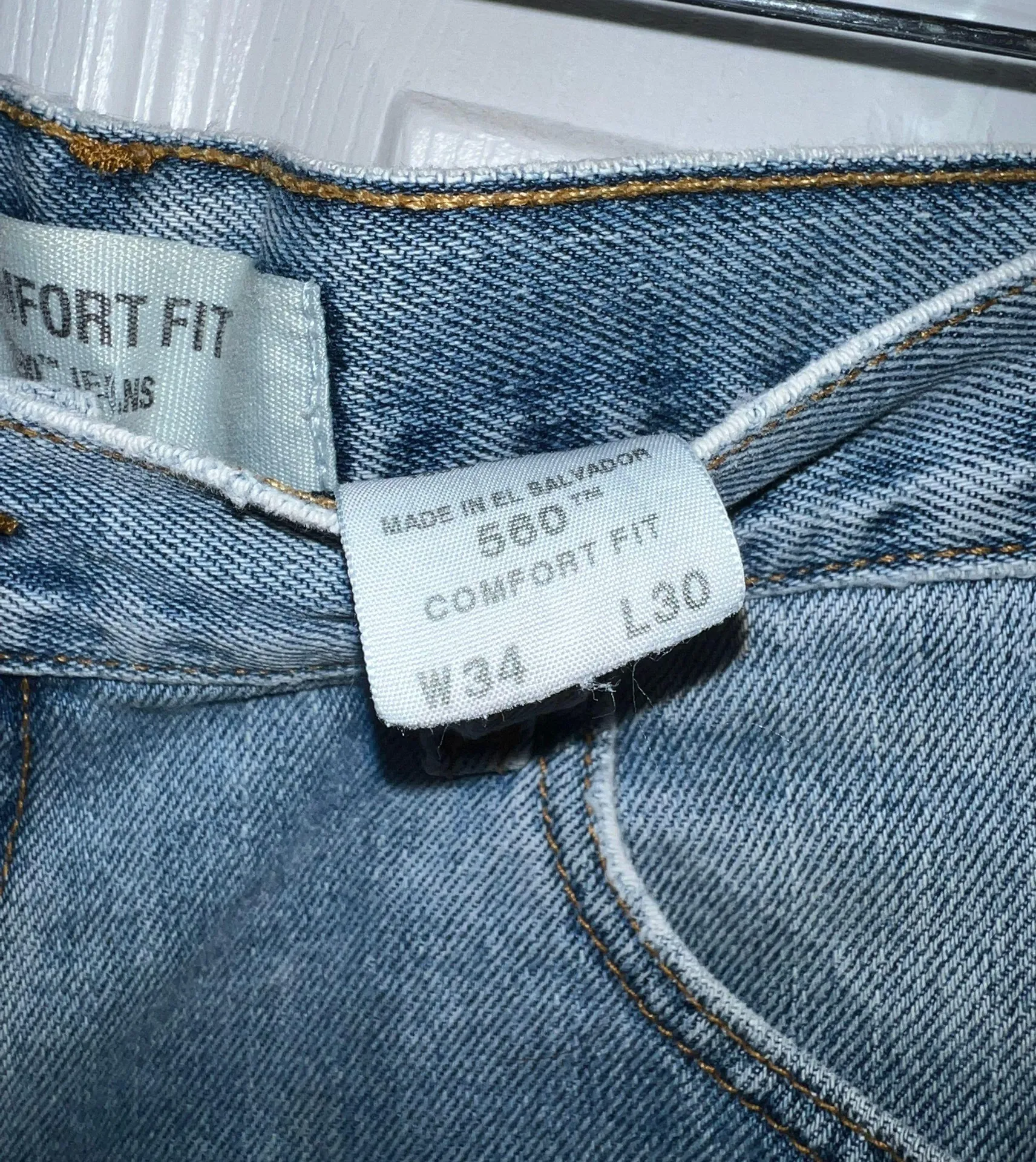 Levi’s 560 Denim Shorts - Image 4