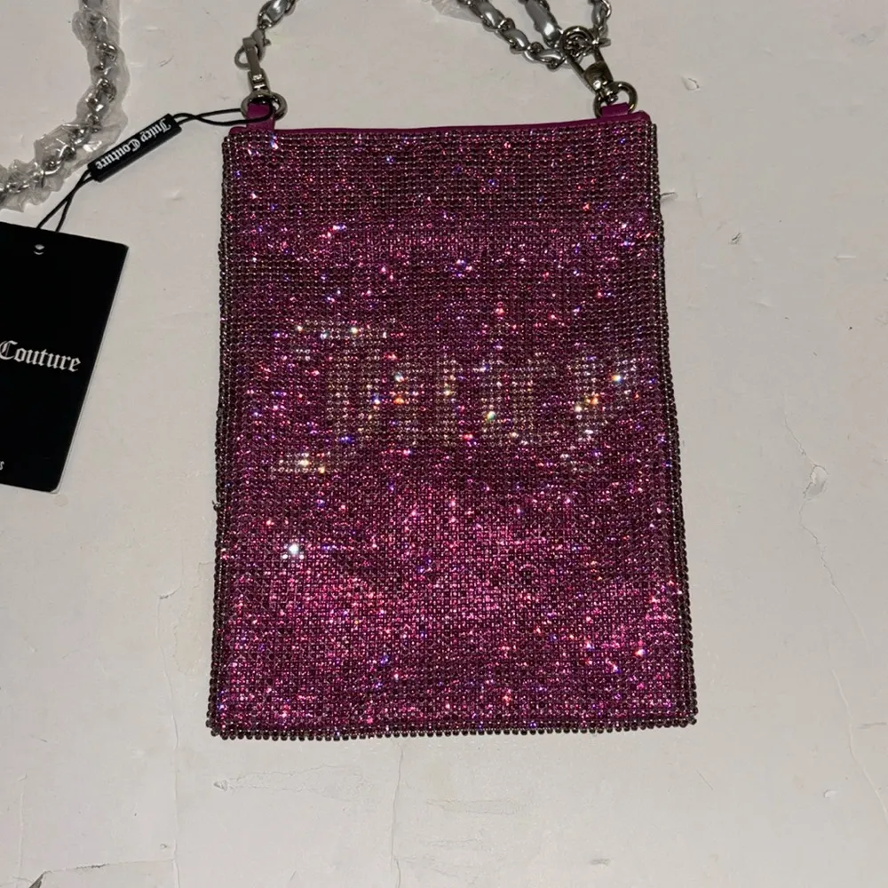 JUICY COUTURE PINK BLING CROSSBODY
BRAND NEW WITH TAGS DETACHABLE STRAP 💕💕💕💕💕 - Image 2
