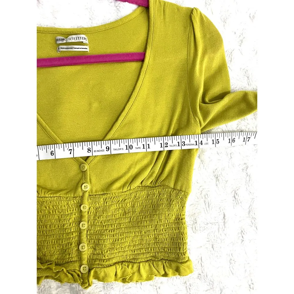 Urban Outfitters Chartreuse Bayside Smocked Button-front Cropped Blouse S - Image 8