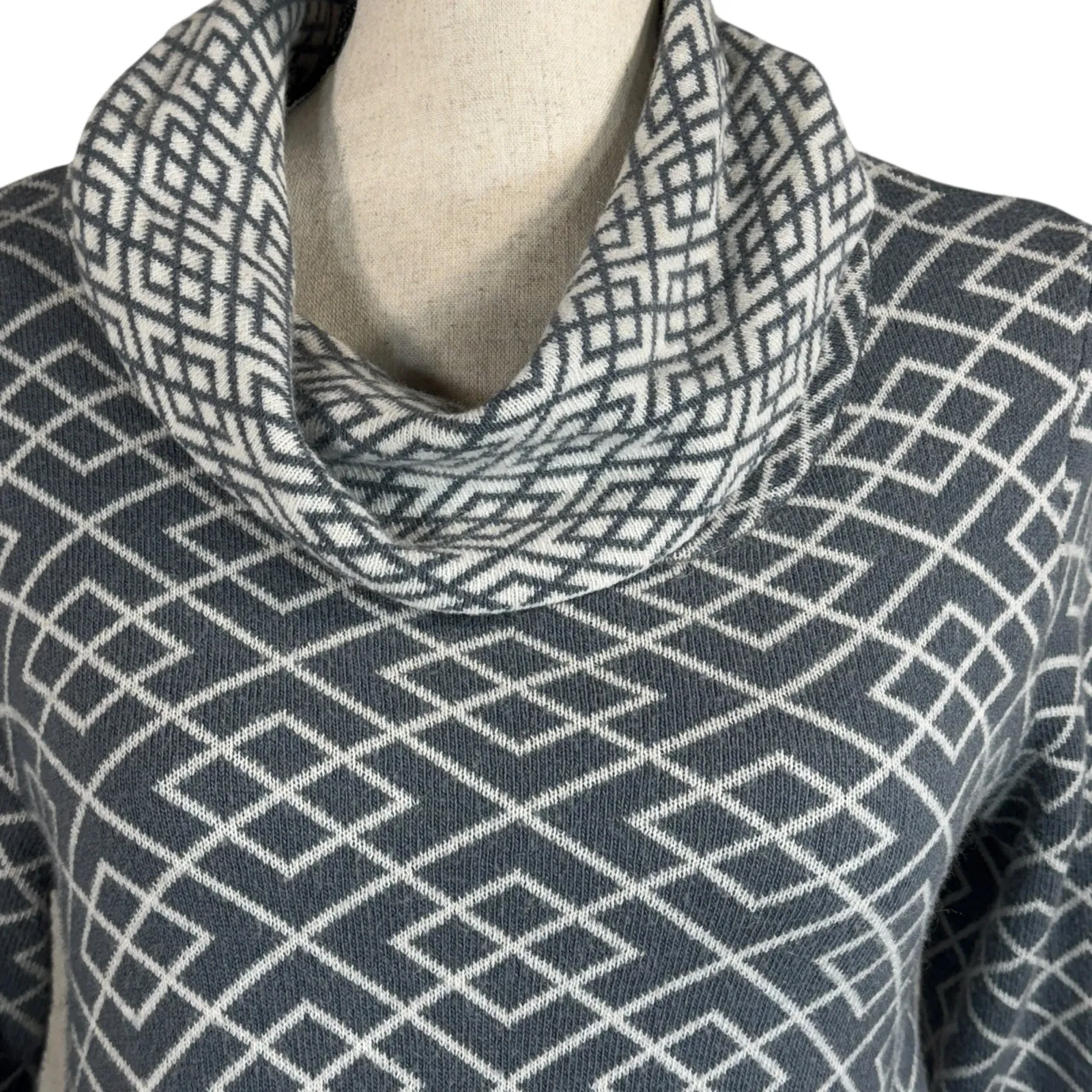 MOTH Anthropologie Small Galena Tunic Sweater Cowl Neck Stretch 3/4 Sleeve Slits Gray - Image 2