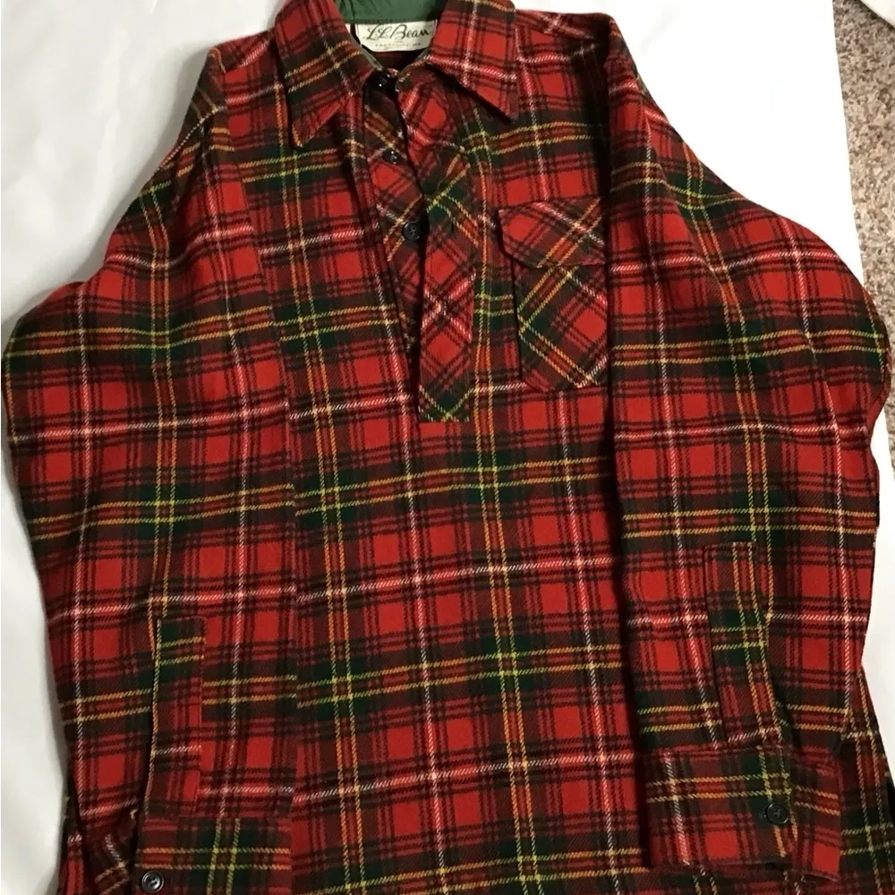 Women’s Wool Plaid Shirt‎ L Red Tartan Academia Grunge Cottagecore Vintage Size M - Image 4