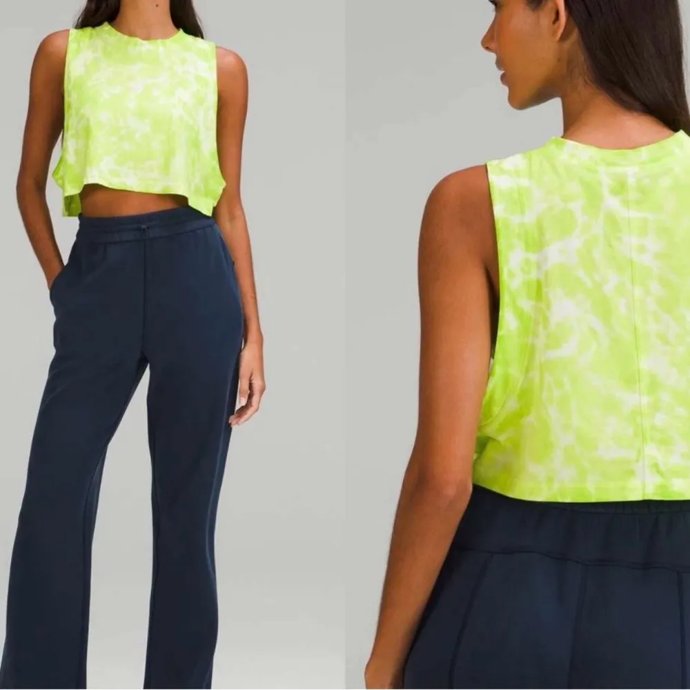 Lululemon All Yours Crop Tank - Tie Dye- Sz 6
Sold out style - Image 4