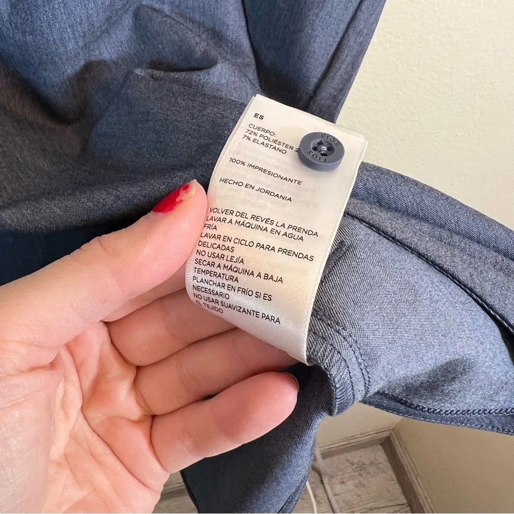 NWT Figs Heather Blue Rafaela Scrub Top XS NWT - Image 9