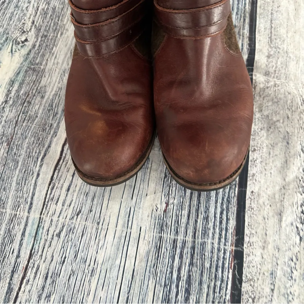 Caterpillar Brown Leather Knee-High Boots with Buckle Accent and Wool Shafts - Image 7