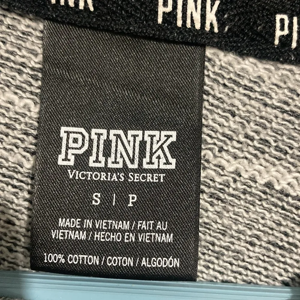 Pink Victoria’s Secret Cowl Neck Pullover Sweatshirt Size Small Gray/Black - Image 5