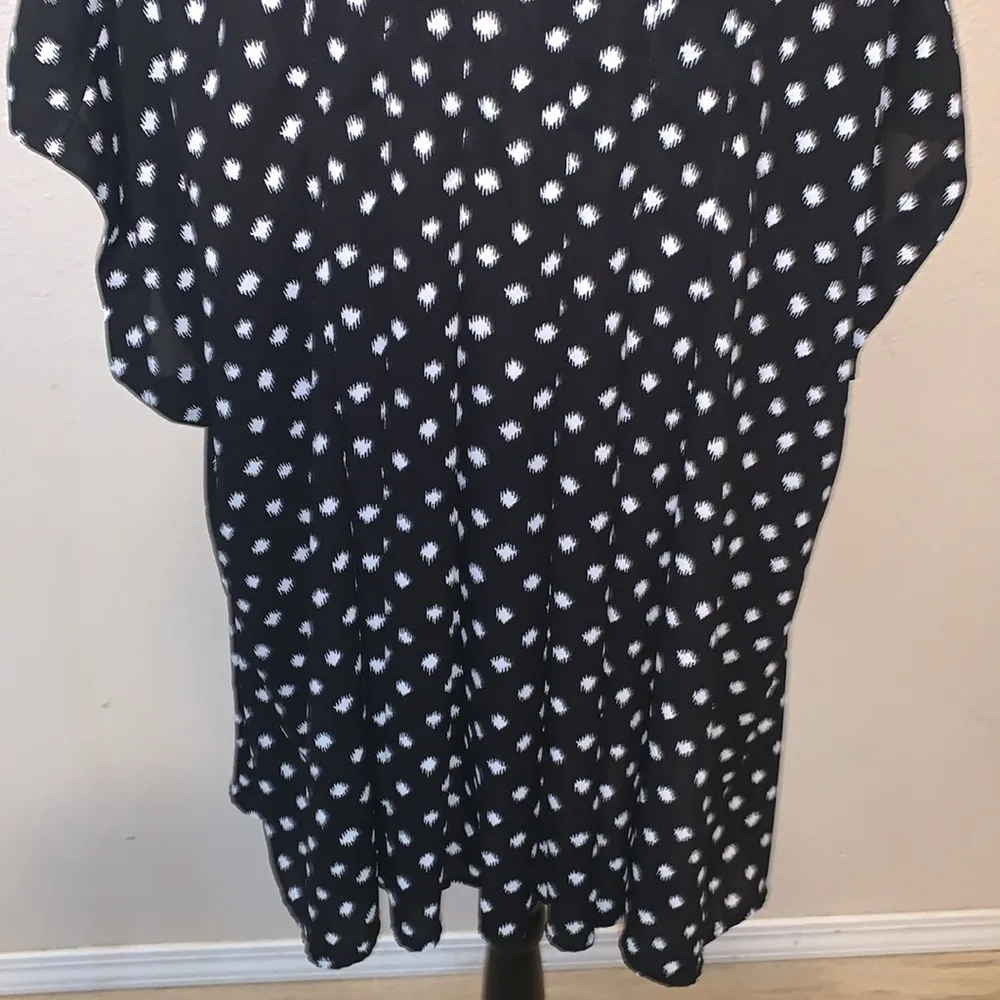 Roaman’s Black & White dotted neck tie short sleeve button down blouse Size 20W - Image 8