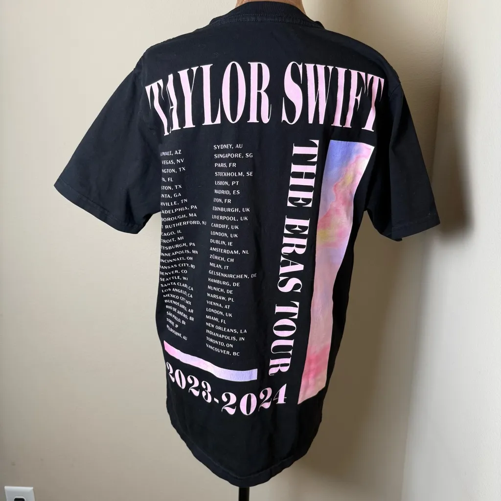 Taylor Swift Eras Tour Lover Oversized T-Shirt Small Black Merch Tee Official - Image 3
