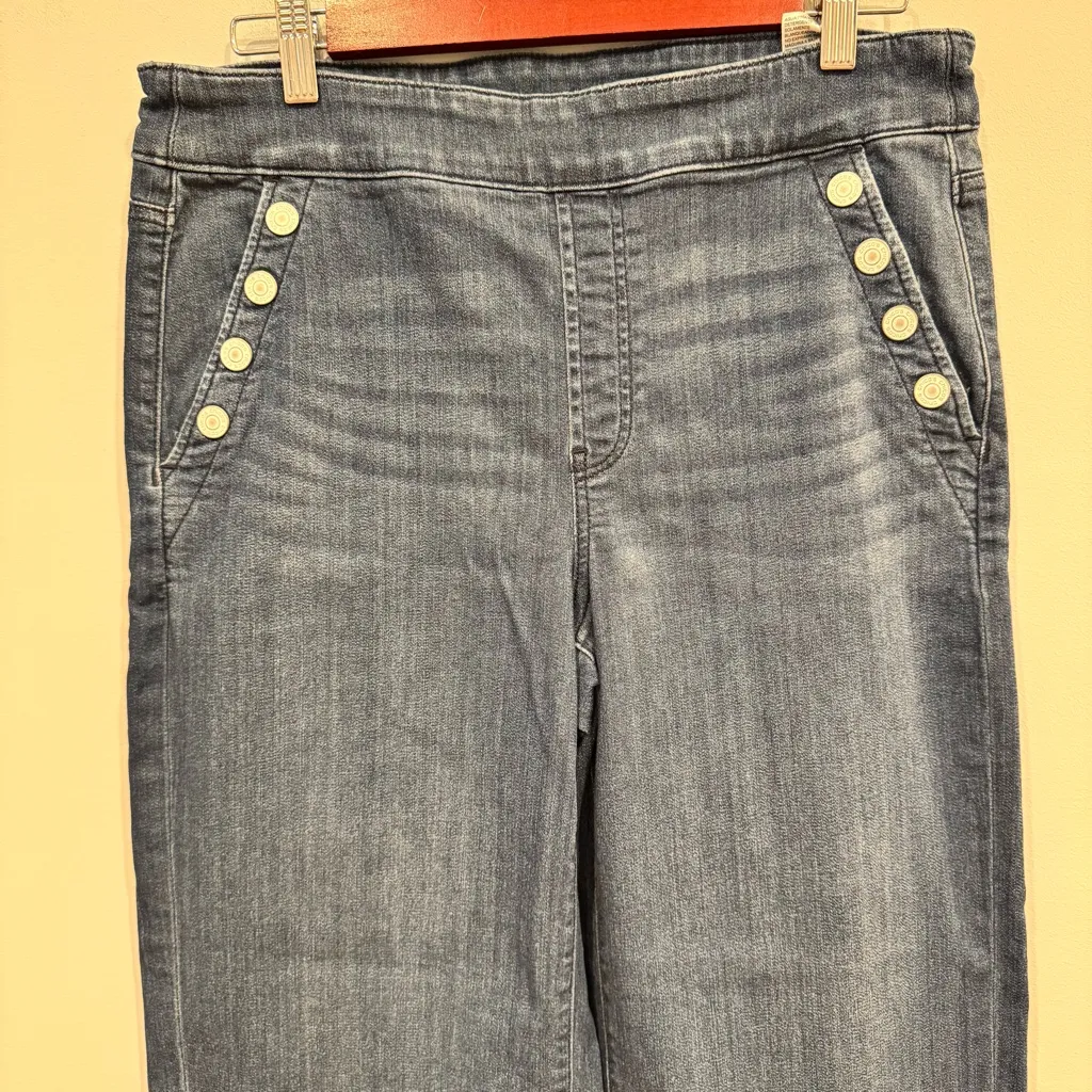 Chico's Wide Leg Pull On Crop Sailor Jeans Size 6 - Image 3