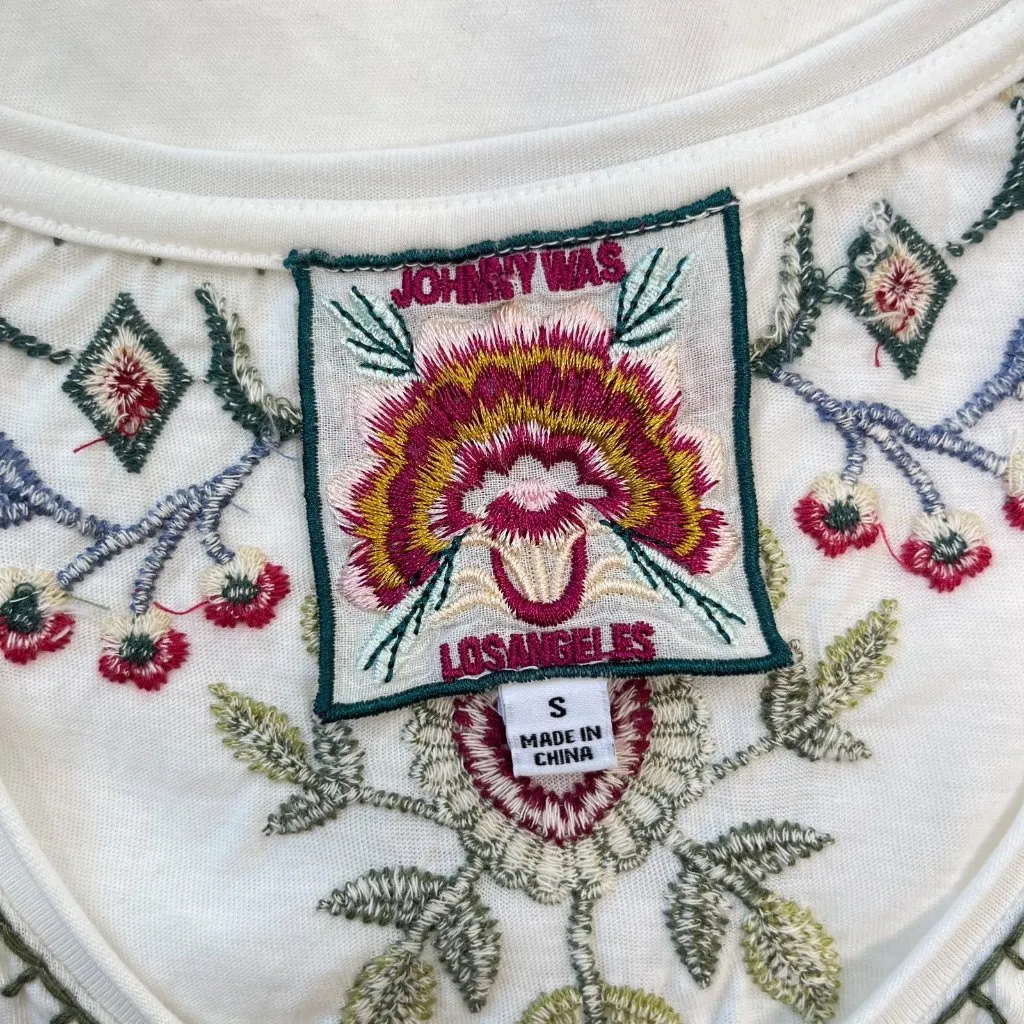 NWOT JOHNNY WAS Short Sleeve Cotton Embroidered Tee Top White T-Shirt Size S - Image 8