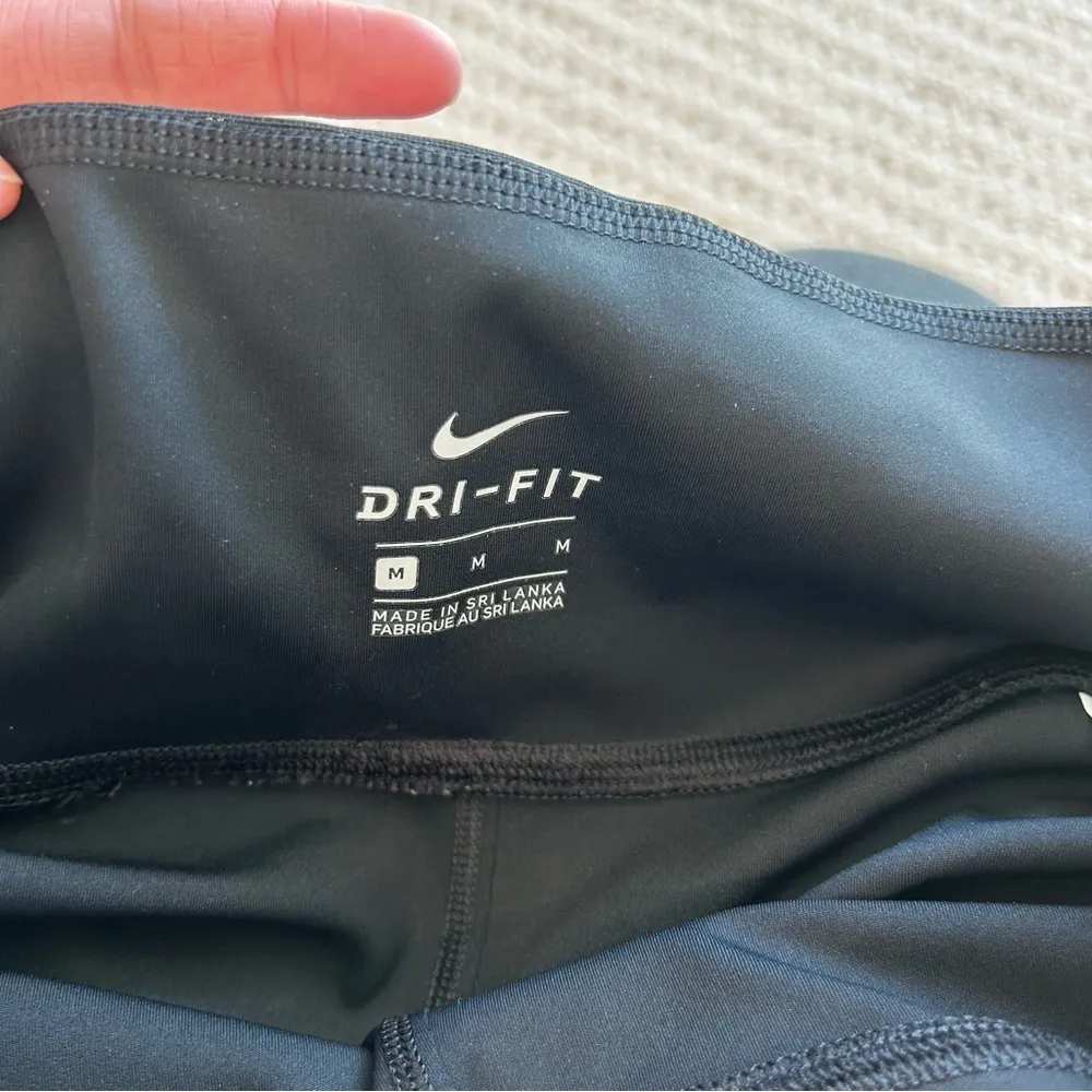 Nike Power Mid-Waisted Training Tights - Image 4