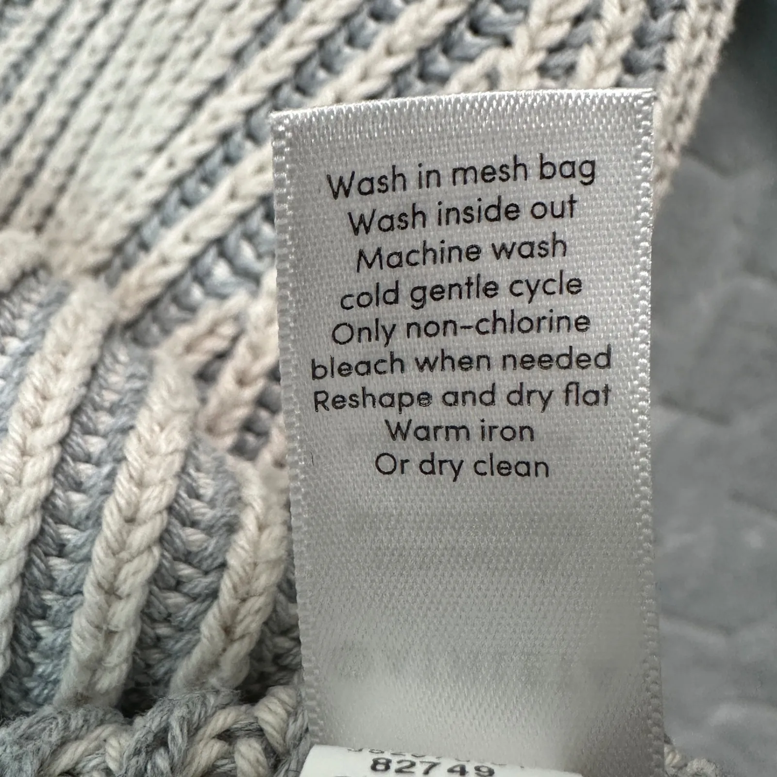 Athleta Mock Neck Ribbed Cropped Sweater Knit Beige Womens XS Quiet Luxury Soft - Image 6