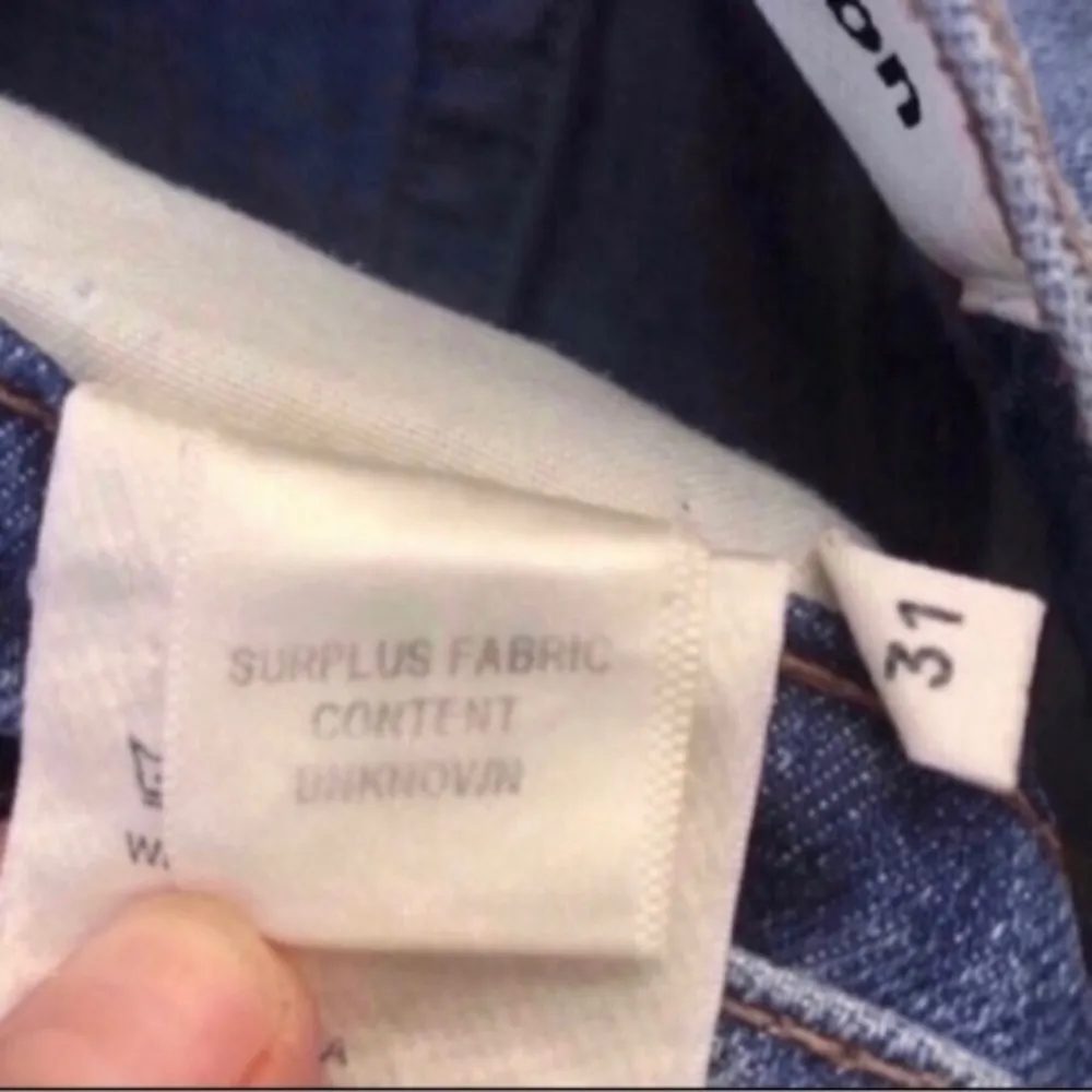 Reformation Dixie High Rise Jean Shorts Size 31 - Image 3