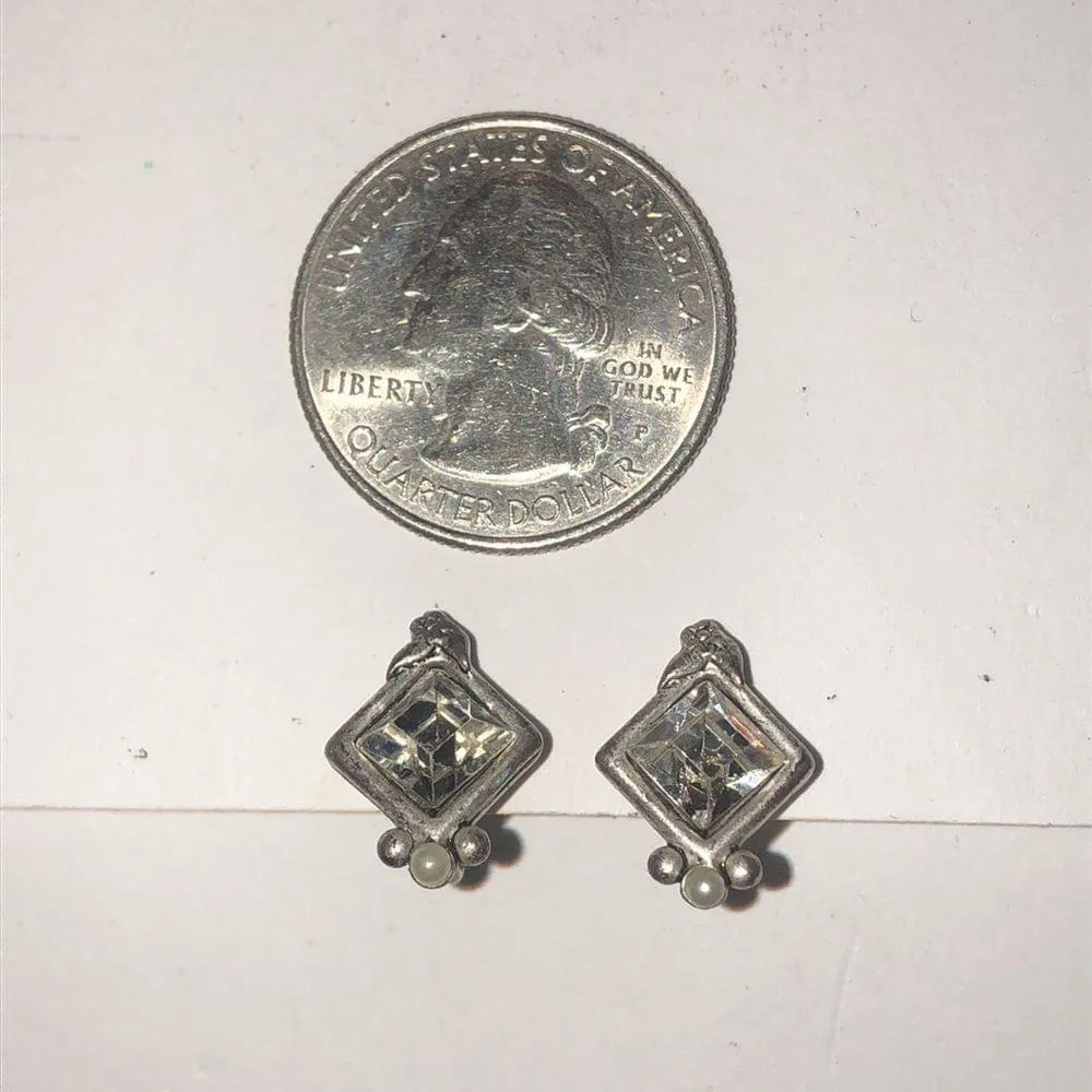 Vintage Satin Silver Tone & CZ Rhinestone Classic Retro Boho Clip On Earrings - Image 4