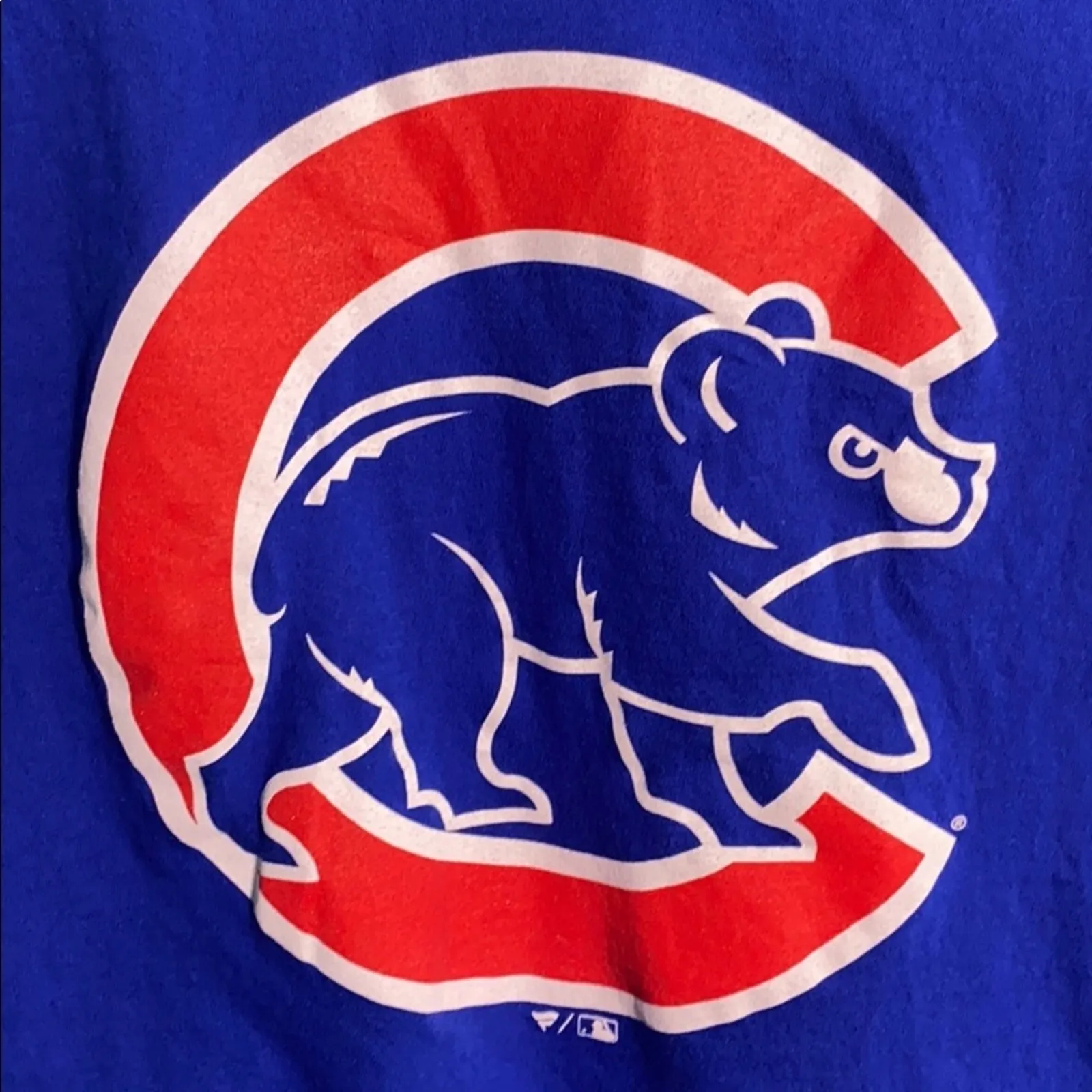 MLB Fanatics Womens Medium Chicago Cubs V Neck Tee Game Day Graphic - Image 2