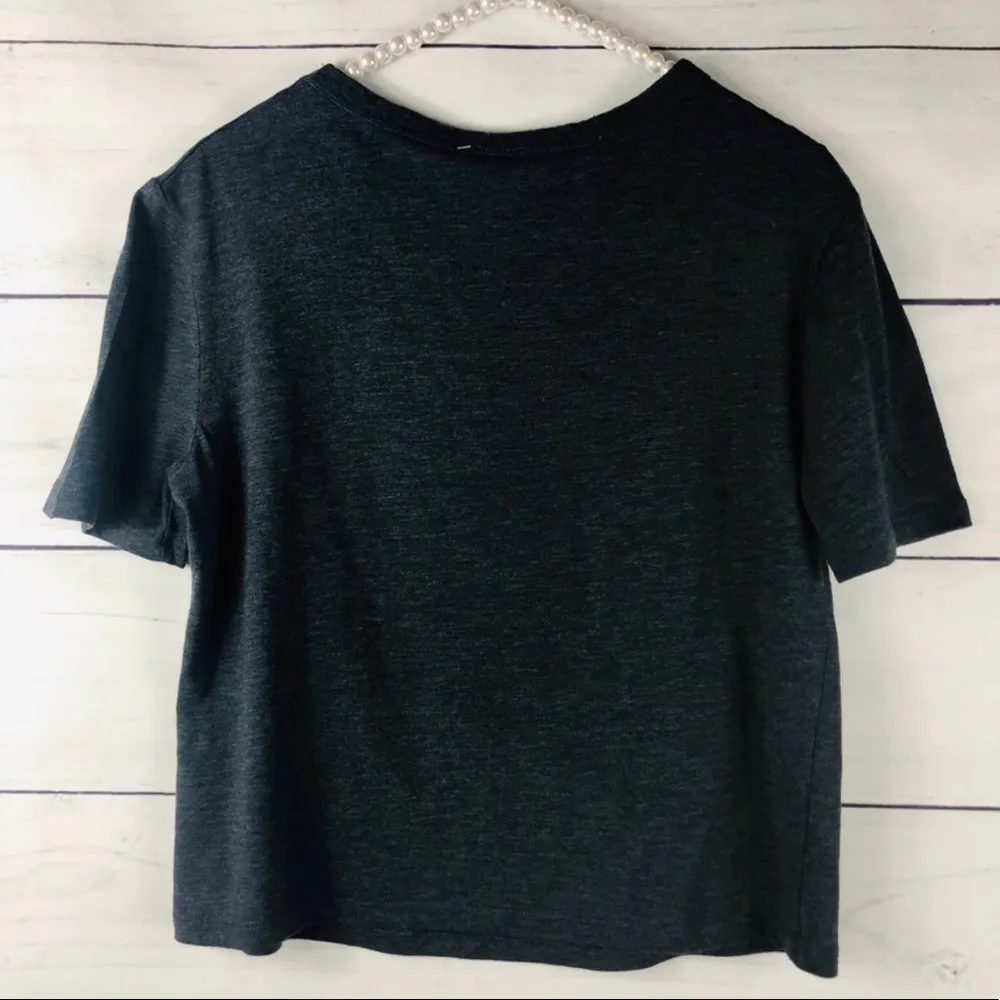 FIFTH SUN | Gray Good Vibes Crop T-Shirt - Image 2