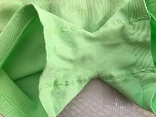 Bo Tee Seamless Shorts  - Image 4