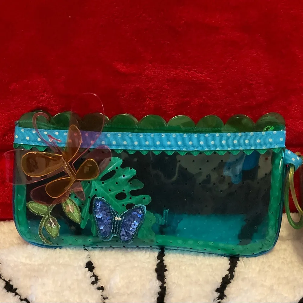 NWT loop NYC Gilligan Island Special Edition Zip Wristlet Bag Blue - Image 3