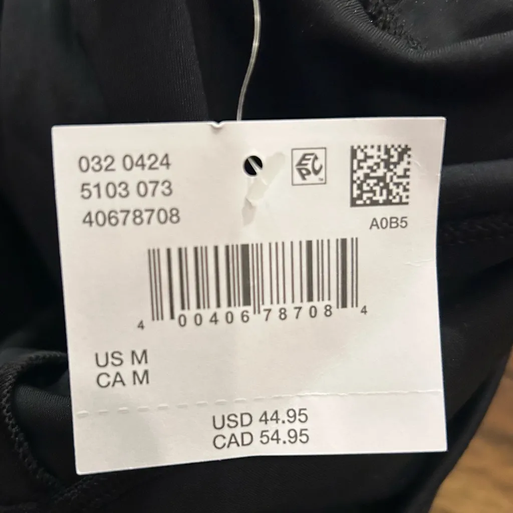 American Eagle Black The Everything High Waisted Flare Leggings Size Medium NEW - Image 8