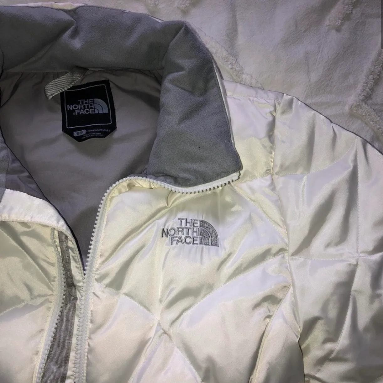 The North Face White Puffer - Image 4
