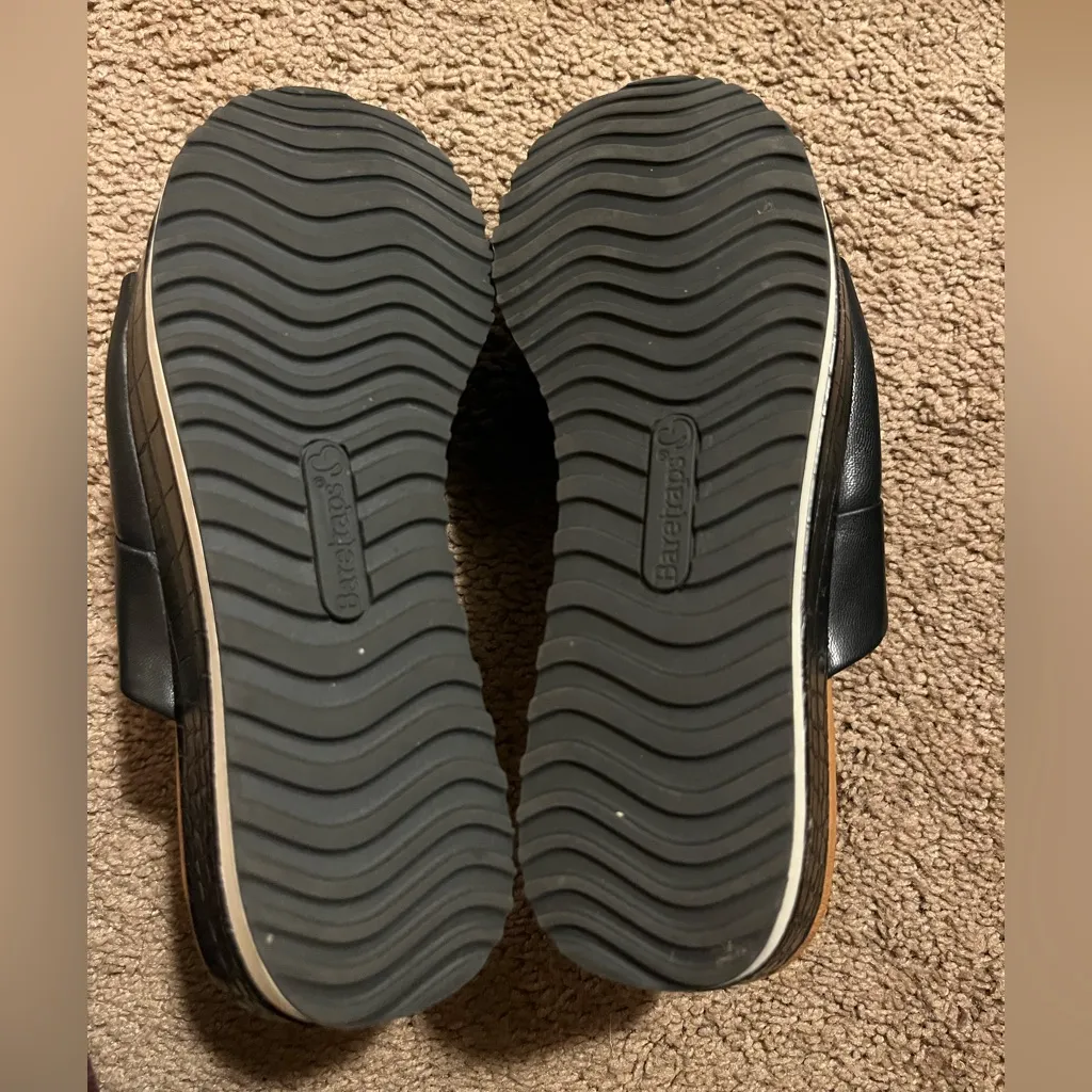 BareTraps Black, White, and Brown Sandals - Image 5