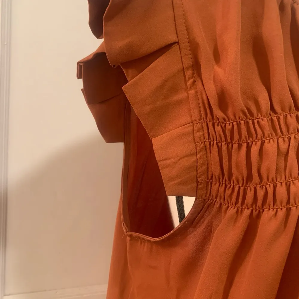 Monteau | burnt orange short sleeve ruffle top - Image 4