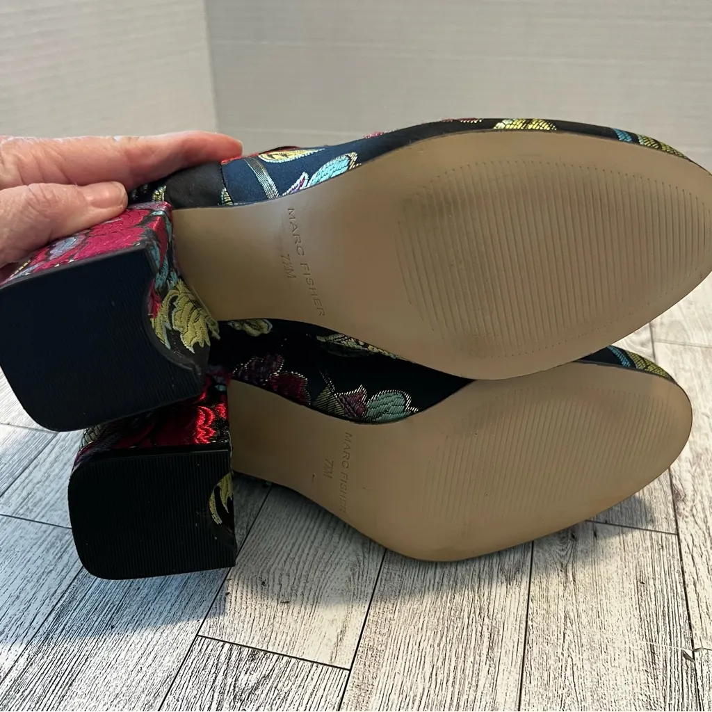 Marc Fisher Jana Brocade Floral Ankle Block Heel Boots Multi Color 7.5M Zip - Image 9