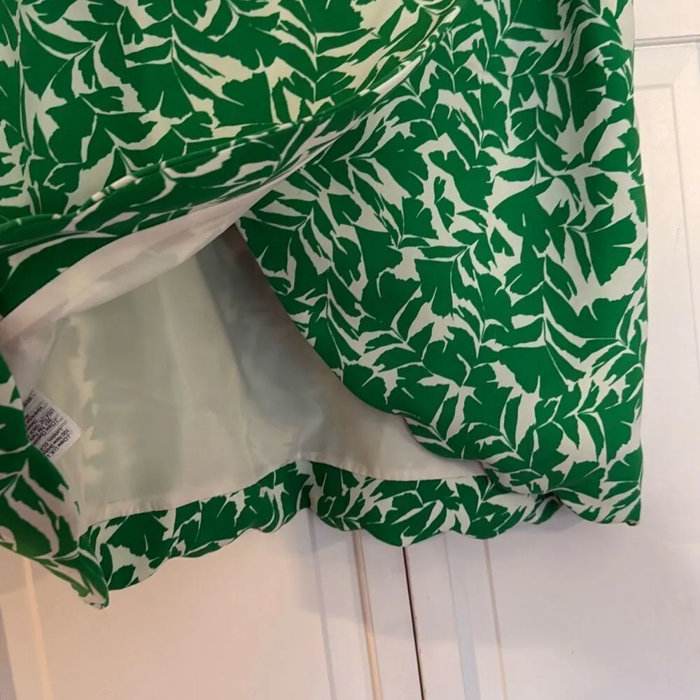 J.Crew green floral scalloped hem cross back top small - Image 4