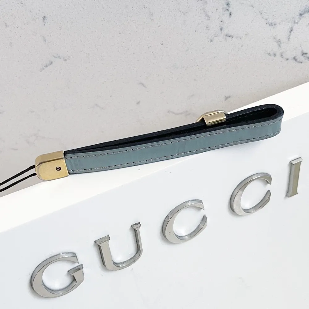 Authentic Gucci Tiffany Blue Patent Leather GG Logo Lanyard / Keychain - Image 12