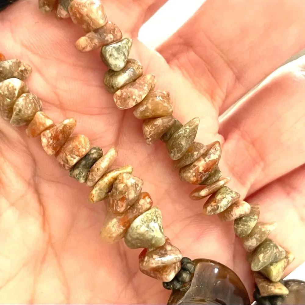 Premier Designs Spice it Up glass bead and shell necklace - Image 6