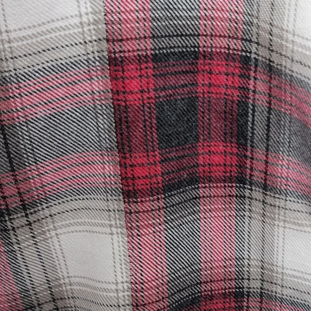 Adam Levine Collection pink & gray plaid roll tab button down size medium - Image 2