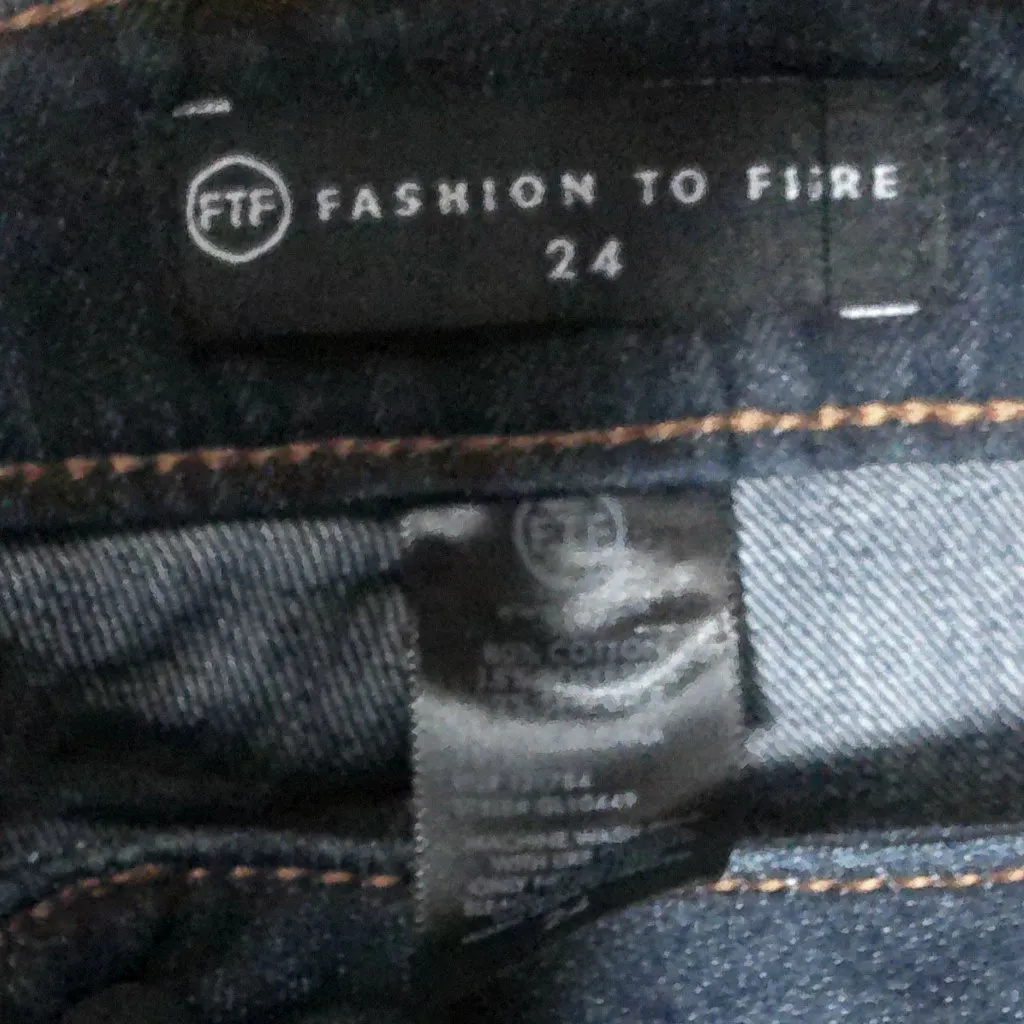 Fashion to Figure Size 24 Dark Rinse Skinny Jeans - Image 7