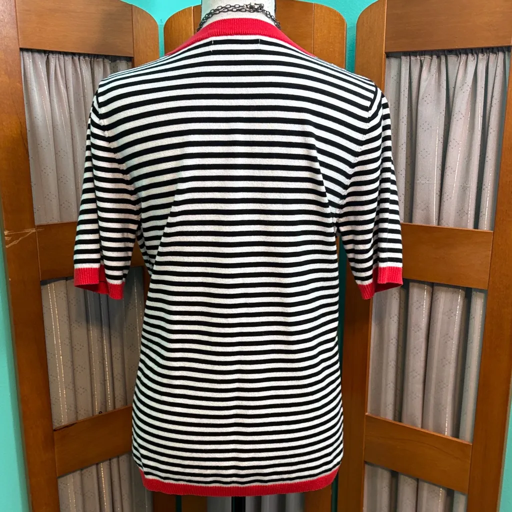 Chic Striped Black and White Tee with Red Accents Size undefined - Image 8