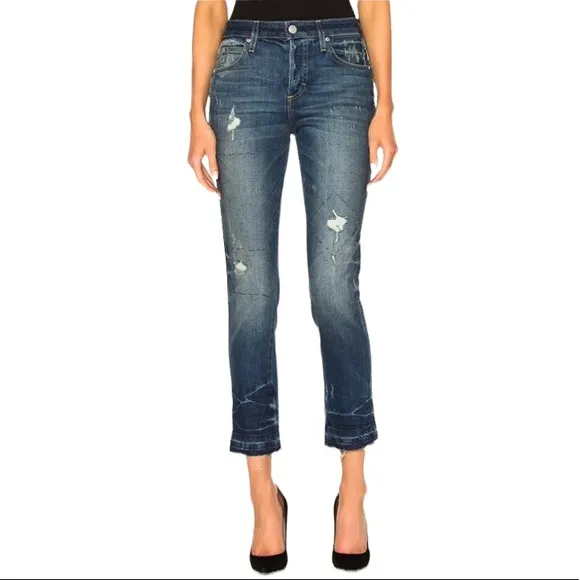 Amo cropped slim fit high rise distressed jeans with stitch detail size 26 - Image 2