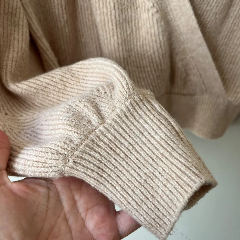 Anthropologie Sz S Blush Pink Wrap Front Long Sleeve Surplice Sweater V Neck - Image 4