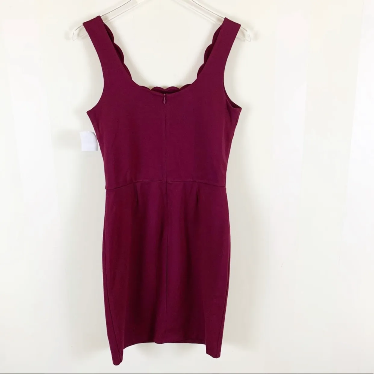 Love…Ady Large Burgundy Scallop Trim Sheath Dress - Image 4