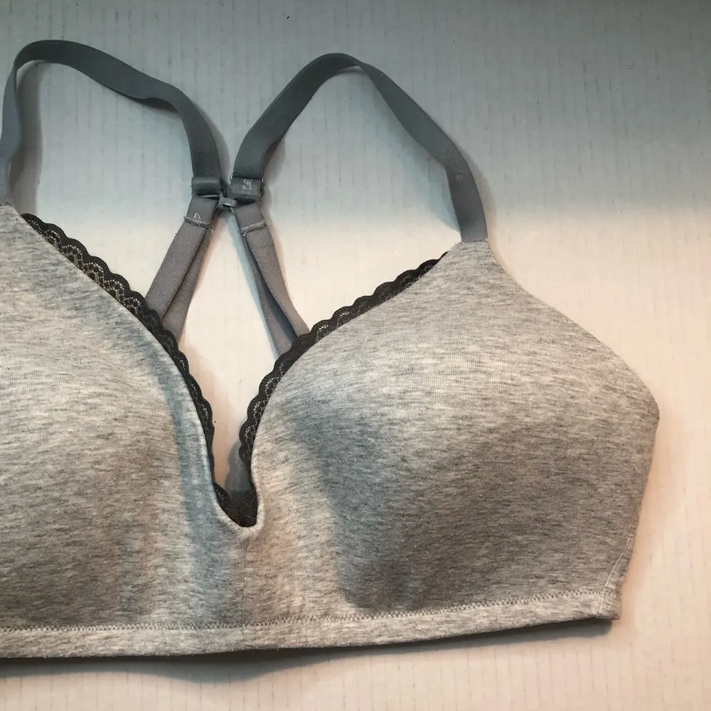Aerie Bra Real Happy Wireless Lightly Lined Bra in Grey Sz 38C EUC w/ Lace Trim - Image 5