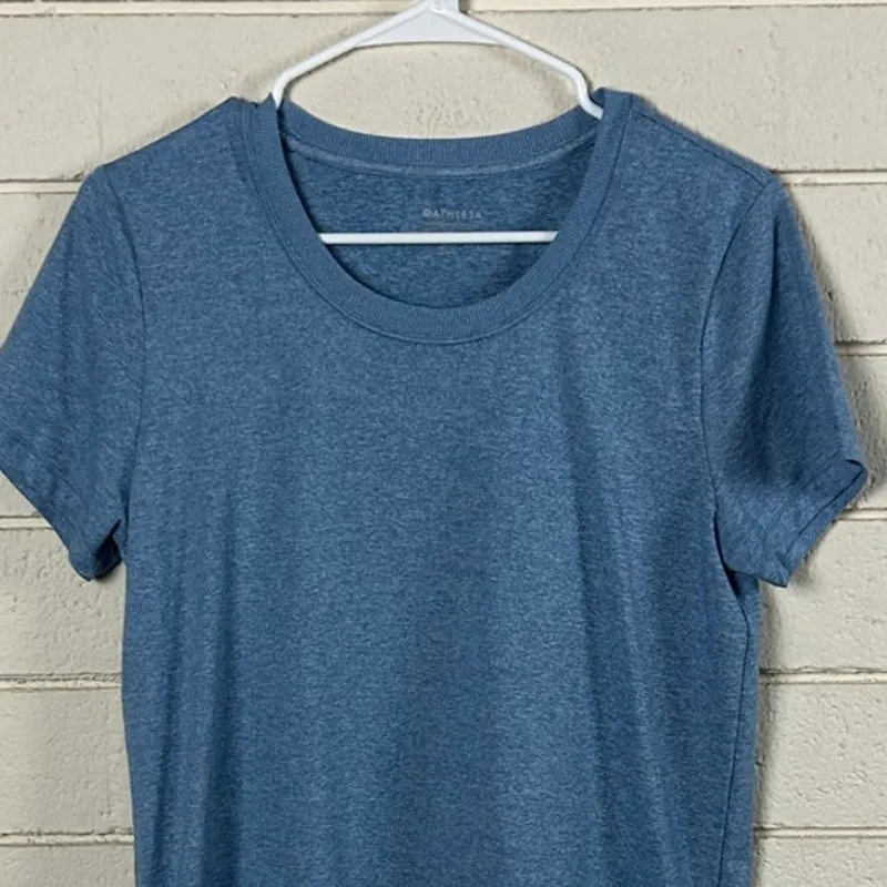 Athleta Uptempo Blue Tee size M - Image 8