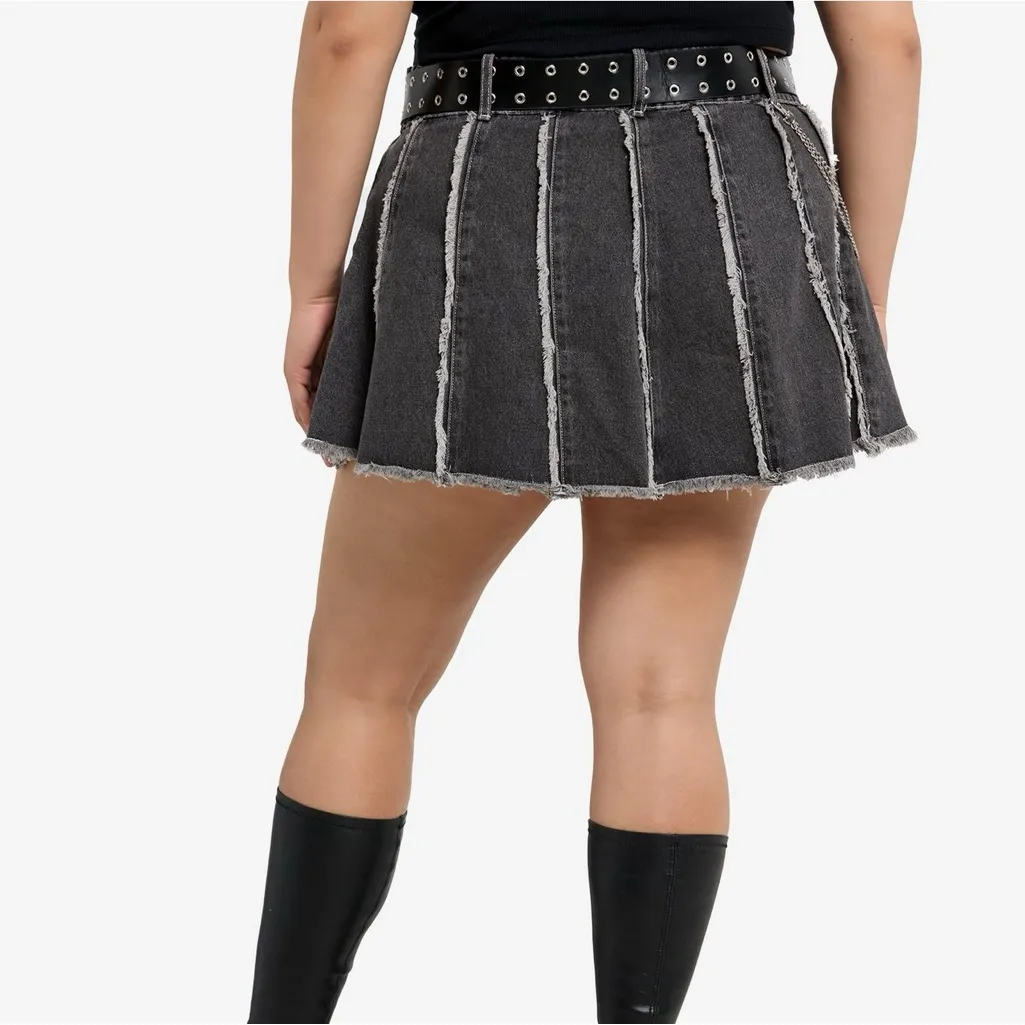 Dark Grey Frayed Denim Mini Skirt - Image 2