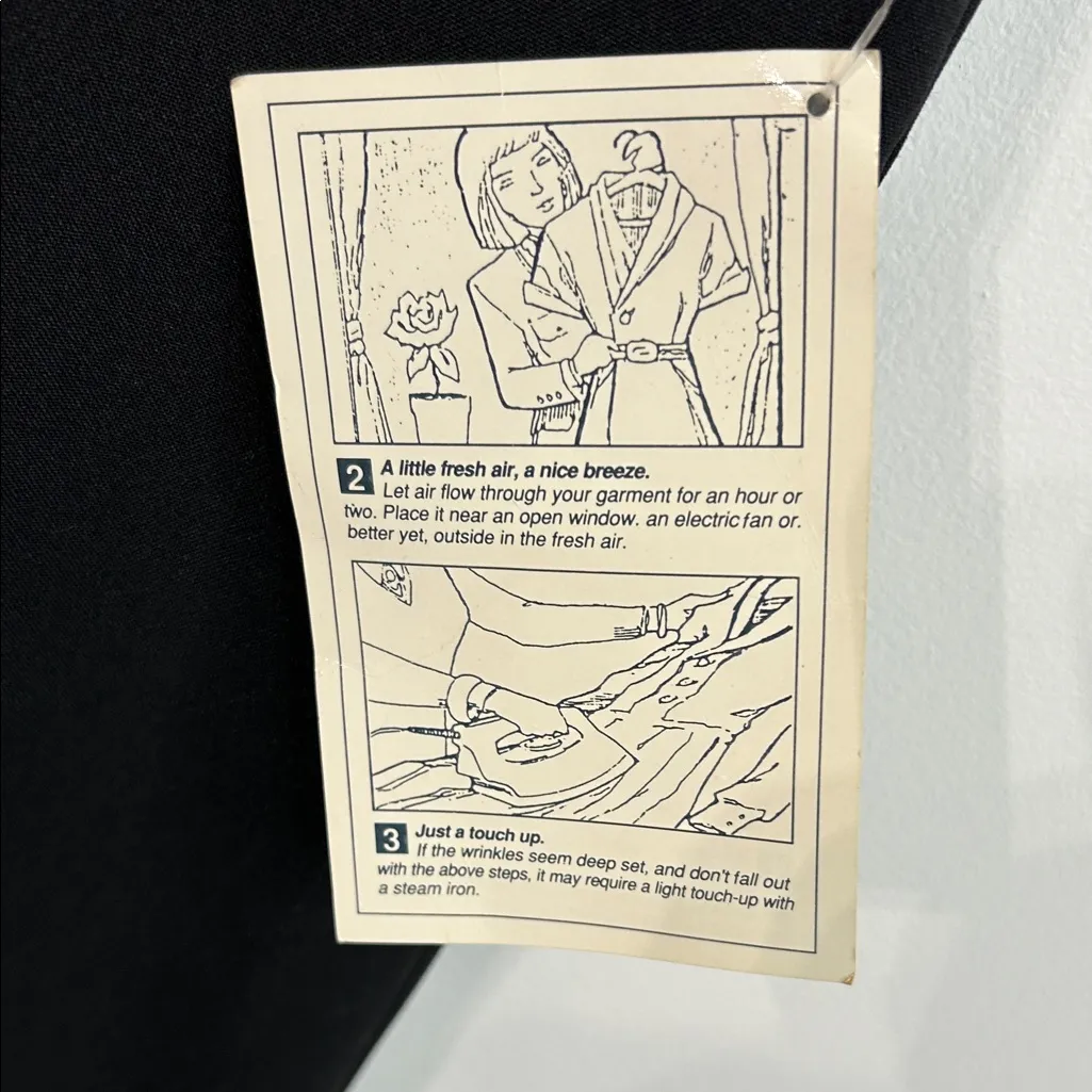 Main Street Classics Black Pleated Shift Dress – Size A8 See Measurements - Image 5