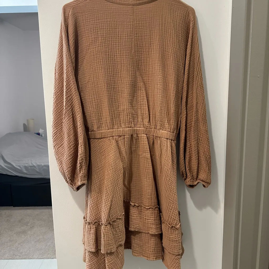 Amazon Lantern Sleeve Mini Tan Dress - Image 4