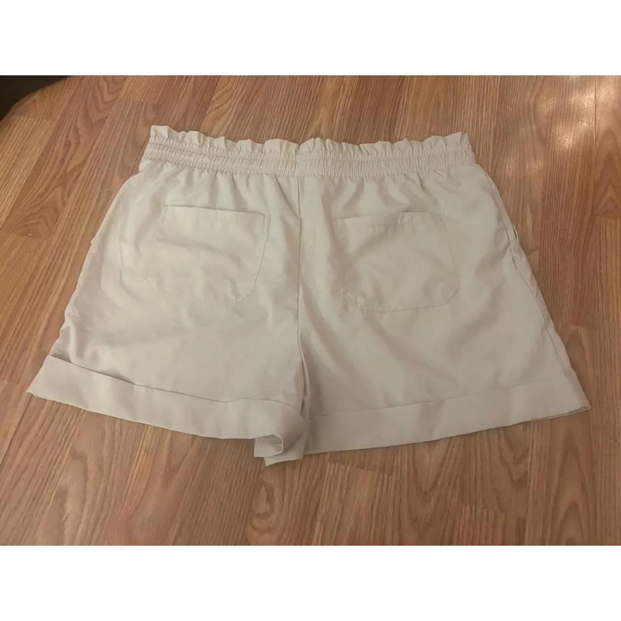 Danskin Paper Bag Shorts Size Large - Image 8