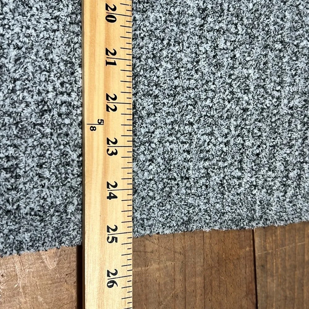 True Craft medium sweater v-neck pullover long drop shoulder sleeves light grey - Image 7