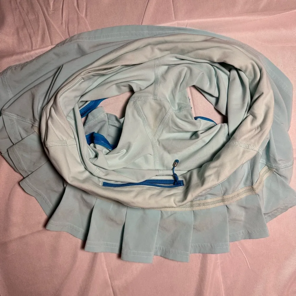 Lululemon Run: Pace Setter Skirt in Aquamarine, size 6 - Image 7