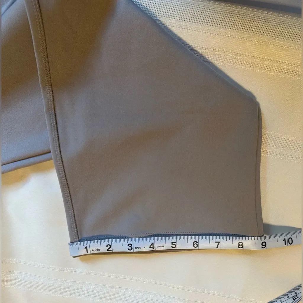 Danskin Taupe Leggings - Image 10