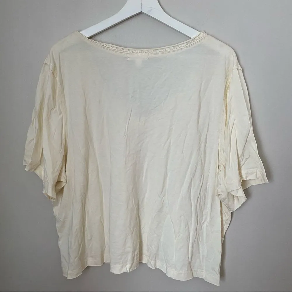 BP T-Shirt Top Off-White Cream Lace Trim Basics Casual V-Neck Neutral Trendy - Image 3
