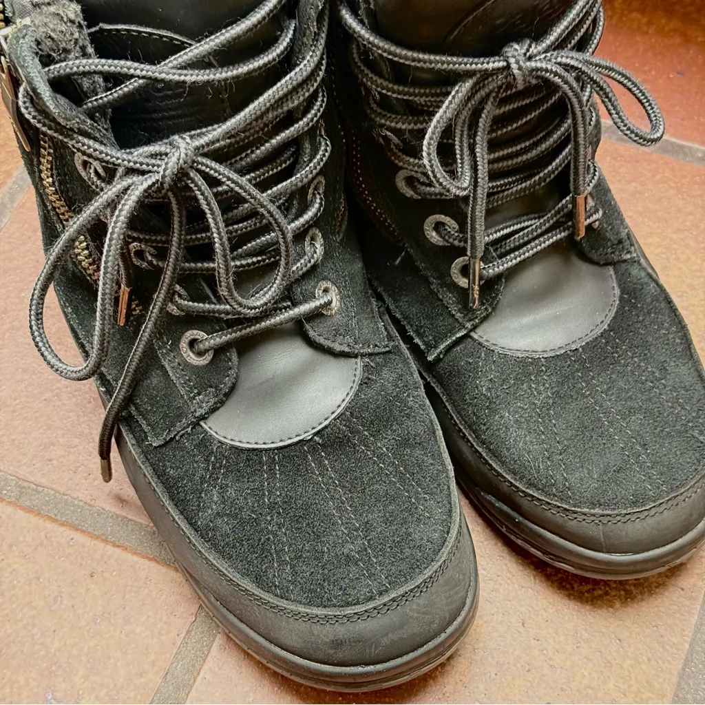 Pajar Boots Womens 7 Jeana Combat Lace Up Faux Fur Lined Side Zip Black Suede - Image 8